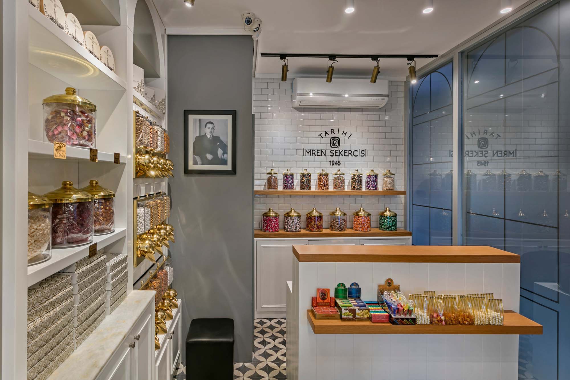 店面裝修設計與建筑搭配很關鍵，否則得不償失 