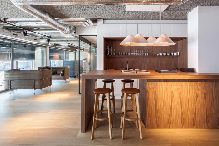 長(zhǎng)沙辦公室裝修如何設(shè)計(jì)？應(yīng)塑造出怎樣的環(huán)境氛圍才好